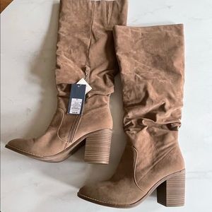 Heeled Scrunch Boots size 11